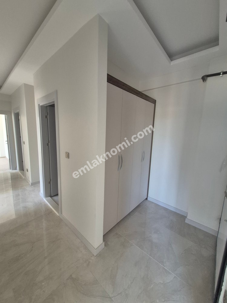 Ereğli Ziya Gökalp Mahallesi Satılık 2+1 Daire - Fotoğraf 2
