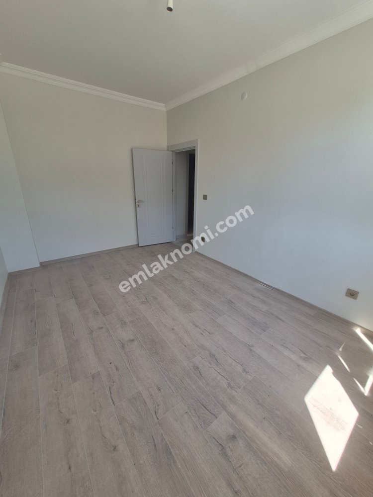 Ereğli Ziya Gökalp Mahallesi Satılık 2+1 Daire - Fotoğraf 4