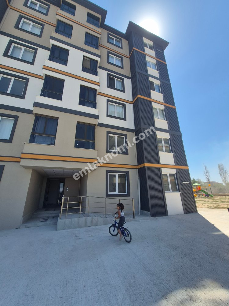 Ereğli Ziya Gökalp Mahallesi Satılık 2+1 Daire - Fotoğraf 5