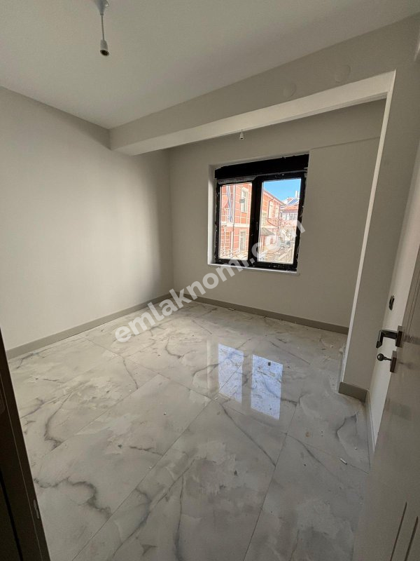 Karaman Satılık 3+1 Daire - Fotoğraf 18