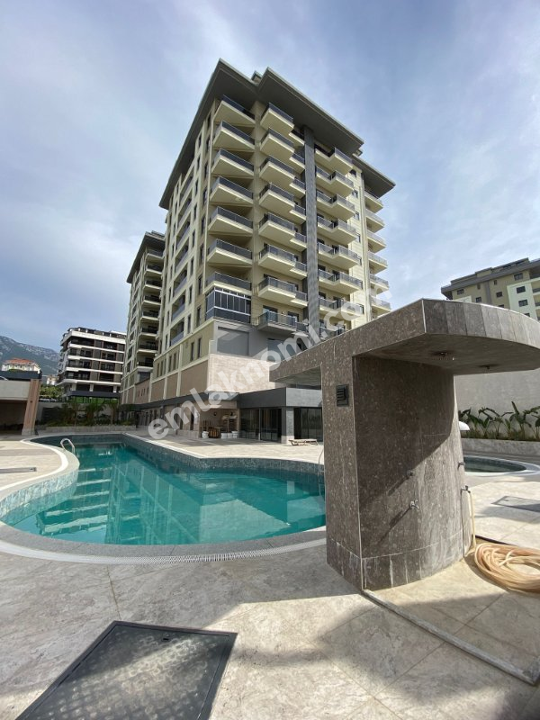 Antalya Alanya Satılık 1+1 Daire - Fotoğraf 8