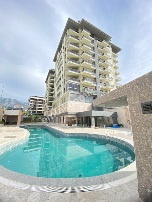 Antalya Alanya Satılık 1+1 Daire - Fotoğraf 10