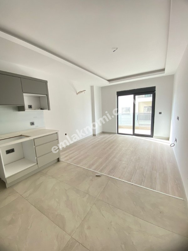 Antalya Alanya Satılık 1+1 Daire - Fotoğraf 33