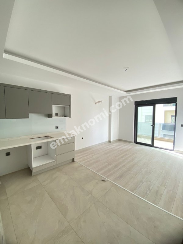Antalya Alanya Satılık 1+1 Daire - Fotoğraf 35