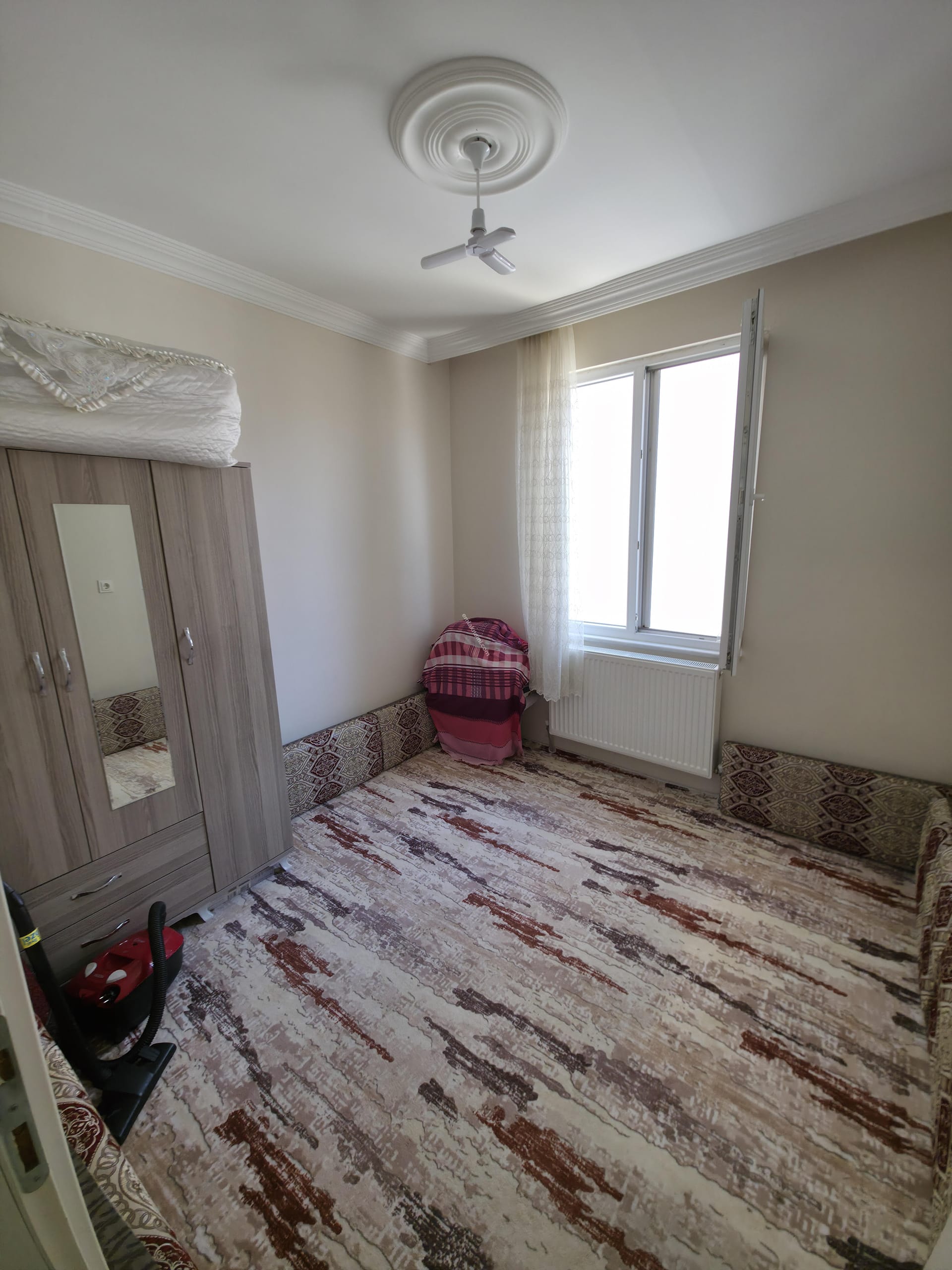 Karaman Abbas Mahallesi Satılık 1+1 Apart - Fotoğraf 3