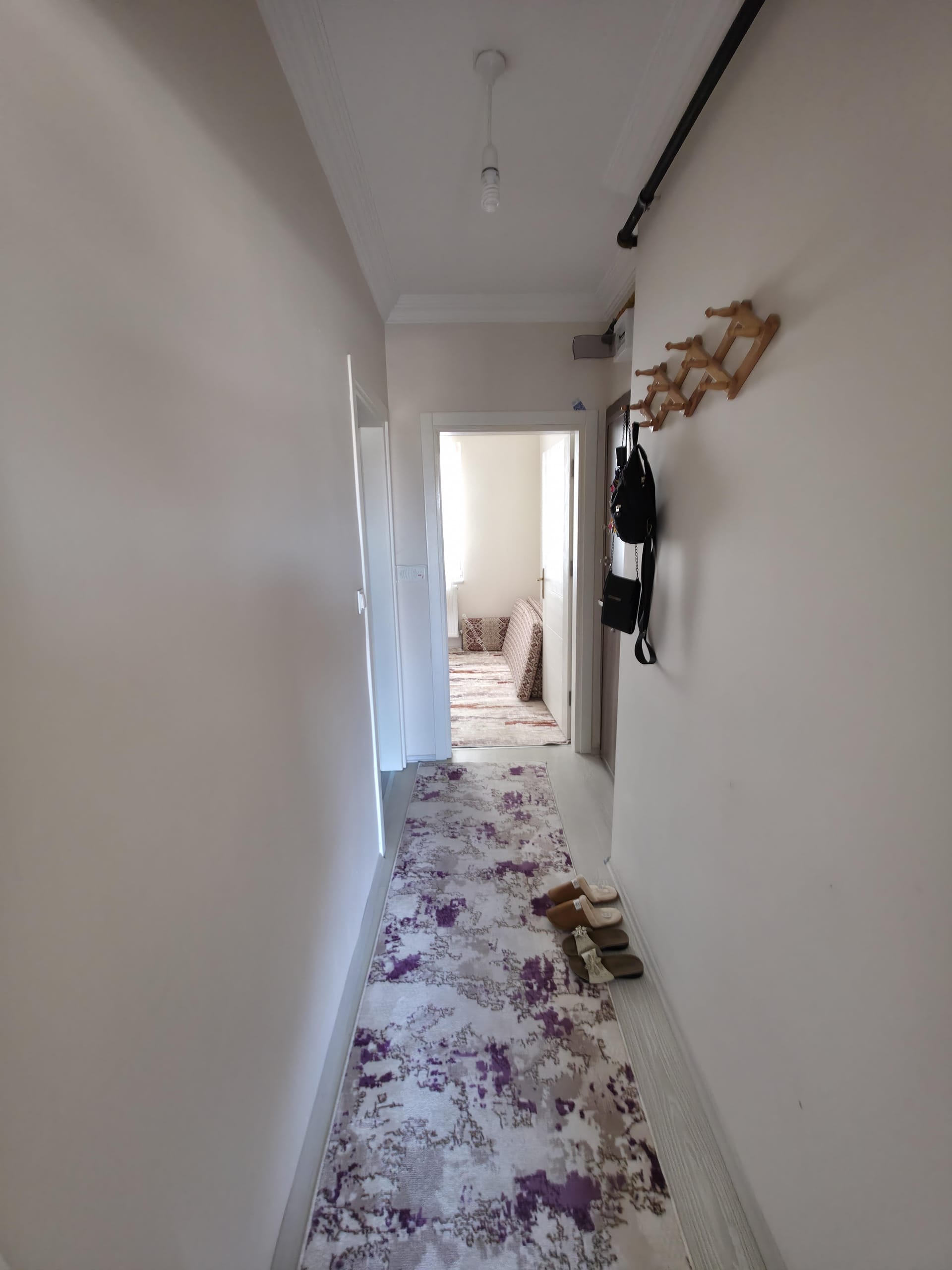 Karaman Abbas Mahallesi Satılık 1+1 Apart - Fotoğraf 6