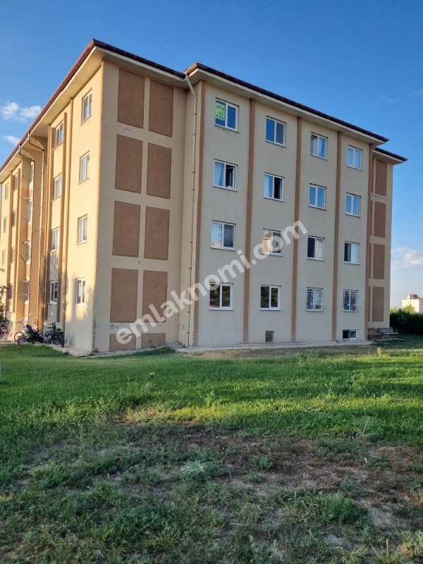 Ereğli Toros Mahallesi Satılık 3+1 Daire | Emlakmaster - Fotoğraf 15